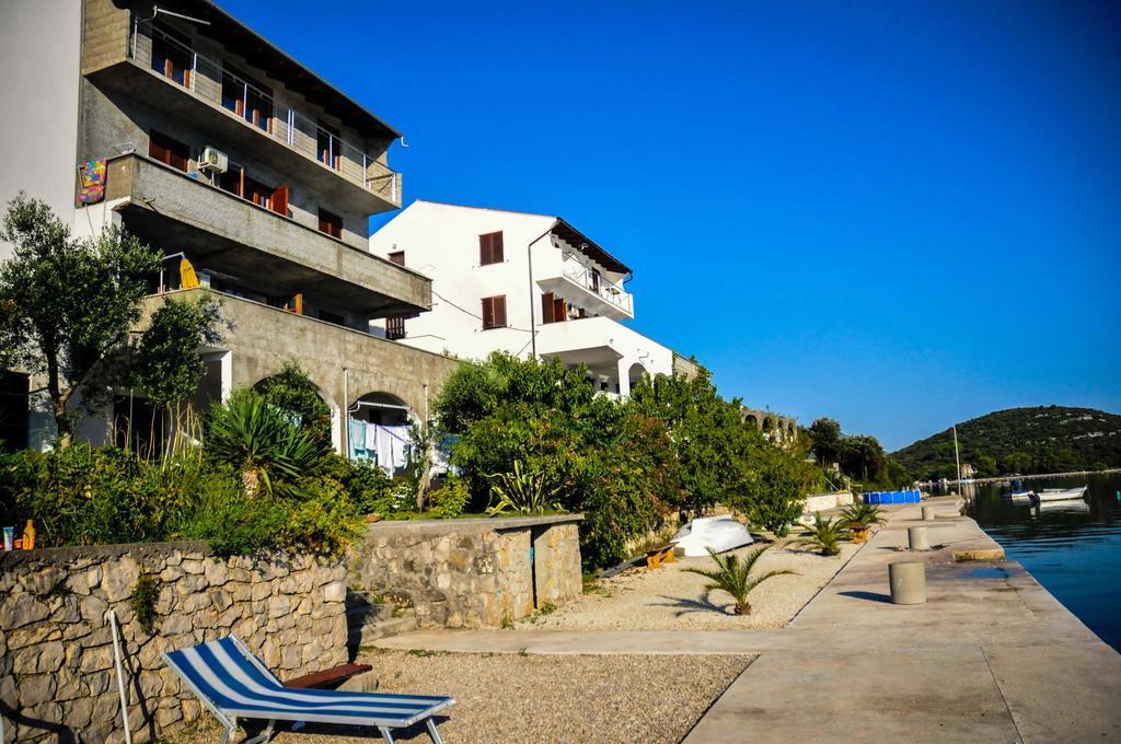 Apartments Adrialuka Dubrava  Exterior photo