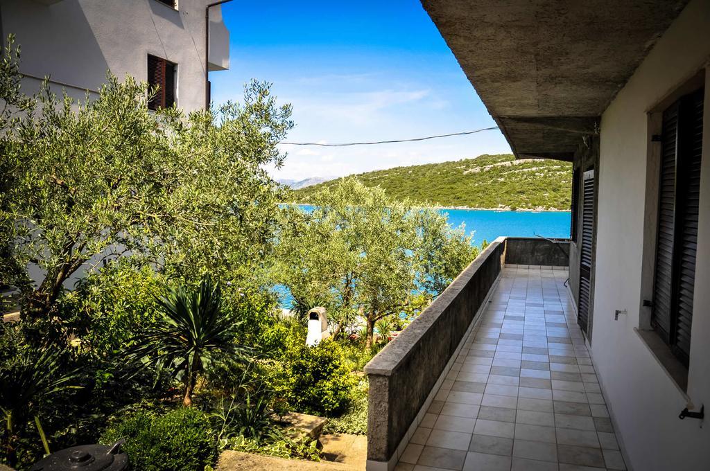 Apartments Adrialuka Dubrava  Exterior photo